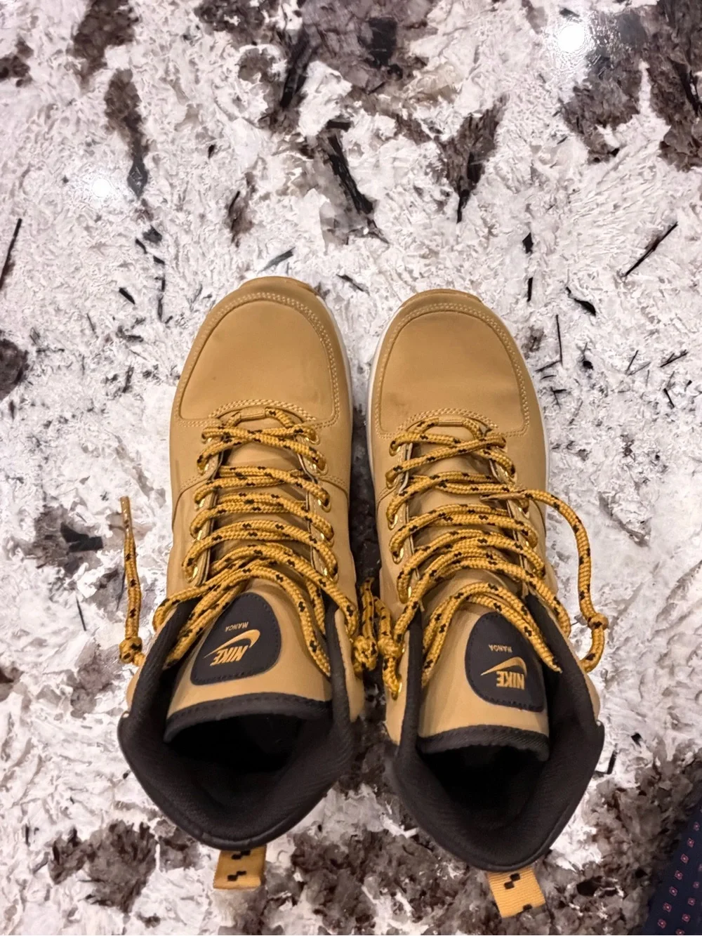 Nike Manoa   Mid-Top Outdoor Boots